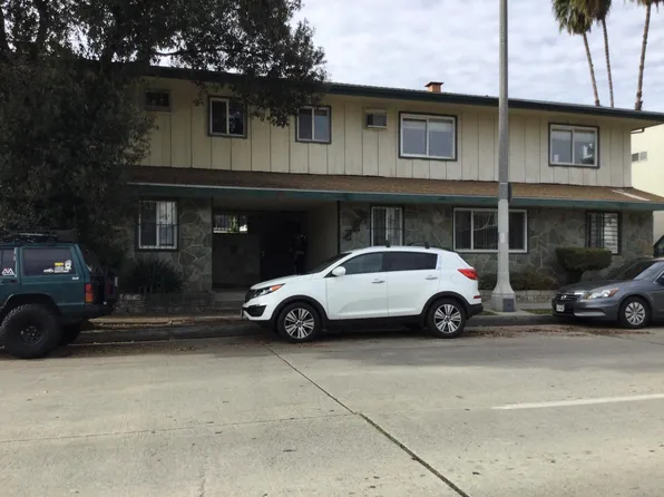 389 N Los Robles Ave APT 8, Pasadena, CA 91101