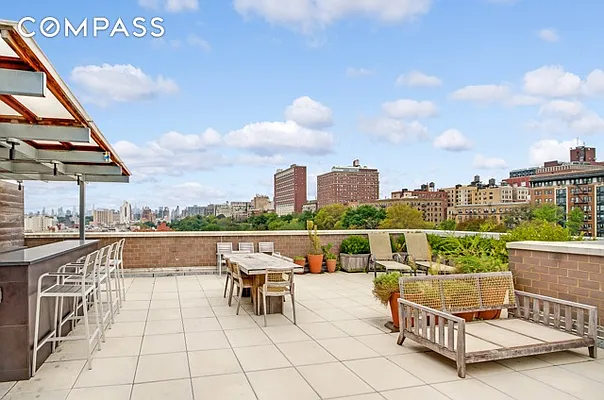 Sold by Compass | media 11
