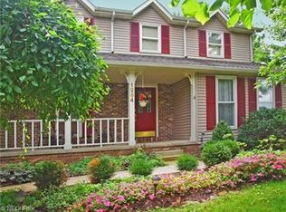1264 Peach Wood Way, Uniontown, OH 44685