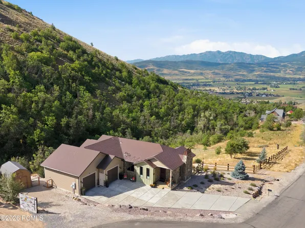 1306 N Maple St, Huntsville, UT 84317