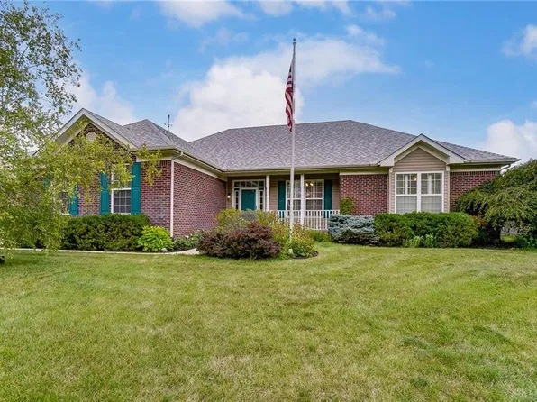 6635 Willowmere Ct, Dayton, OH 45424
