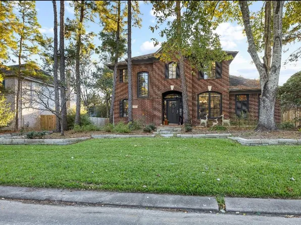 65 E Sandalbranch Circle, The Woodlands, TX 77382