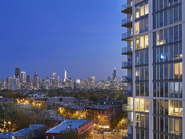 The Apartments at Lincoln Common — Photo 42