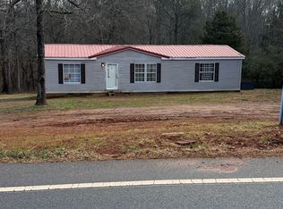 311 Tabor Woods Rd, Pickens, SC 29671