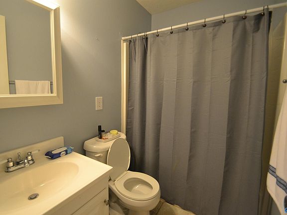 5th image of 202 Community House Rd