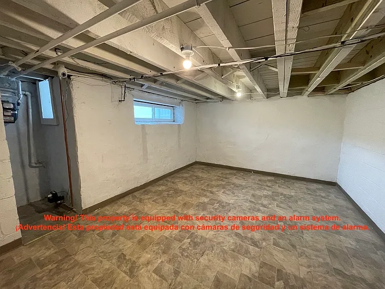 1131 Hellerman St — Photo 24