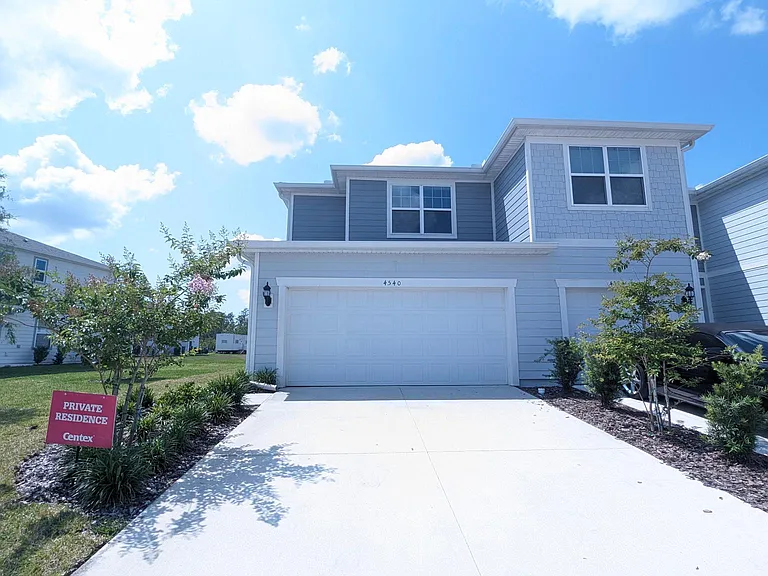 4540 Sparkling Shell Ave — Photo 1