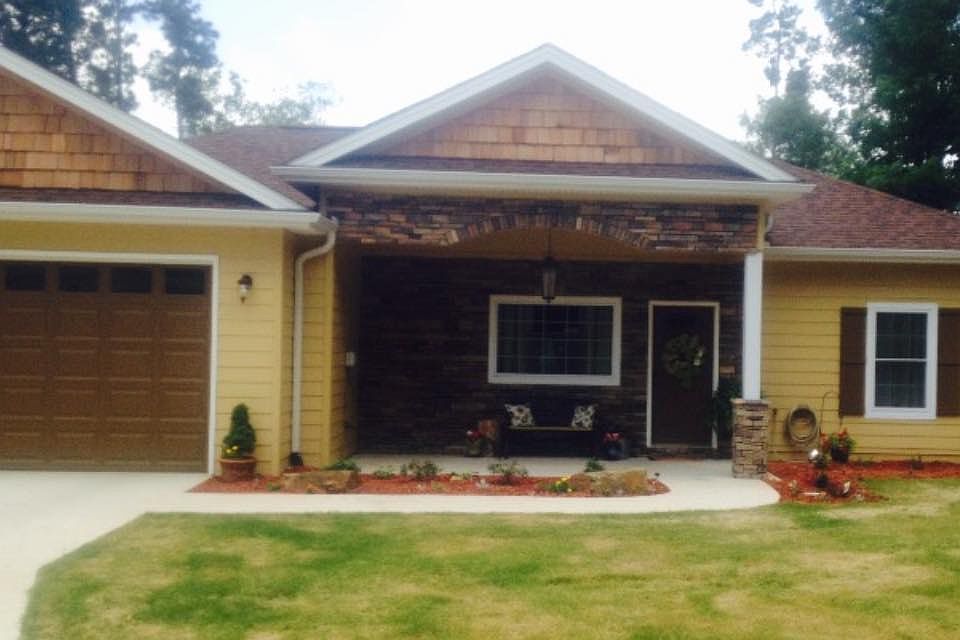 1st image of 126 Pinehaven Pl