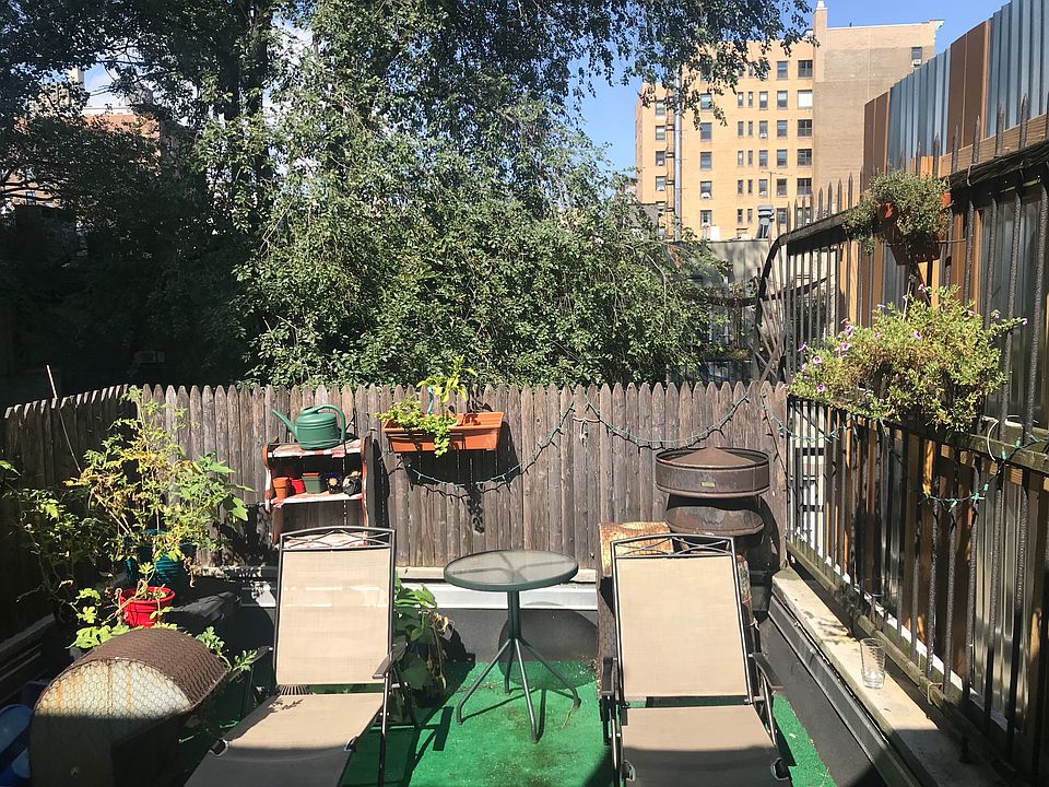 1st image of 307 W 106th St APT 5R