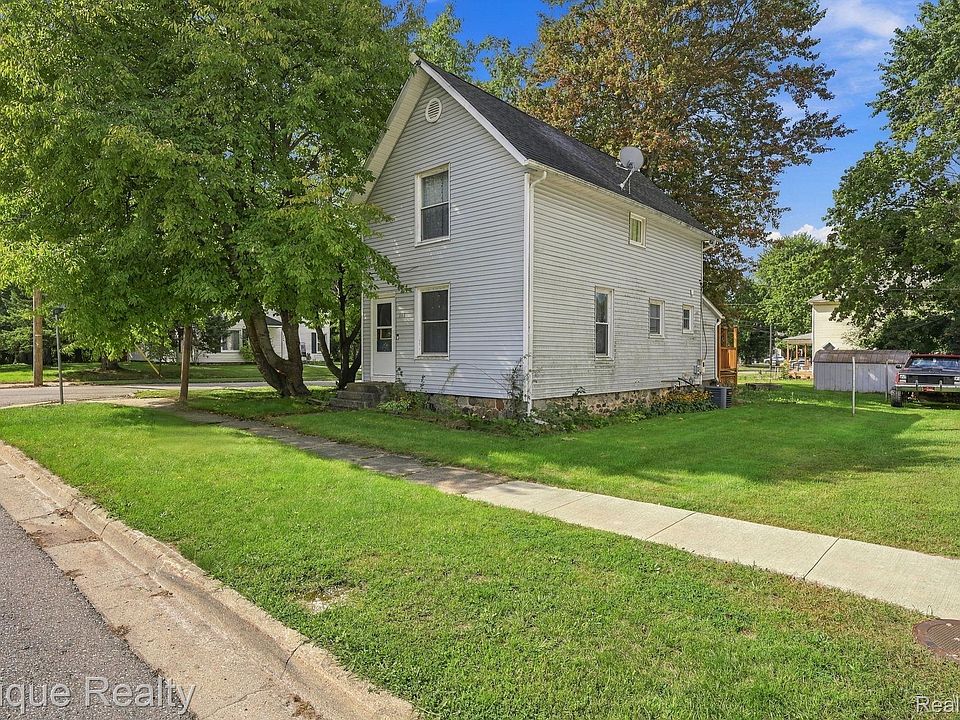 1st image of 117 Mary St