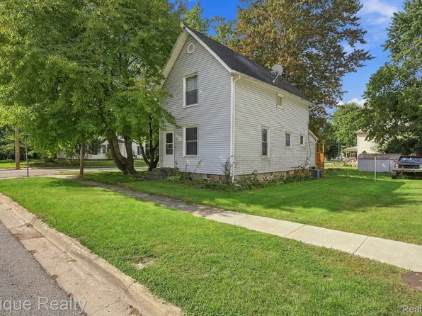 117 Mary St, Yale, MI 48097