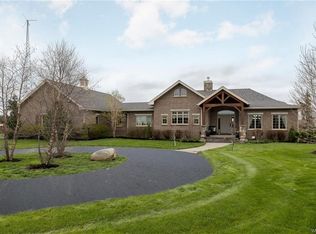 6649 Utley Rd, Akron, NY 14001