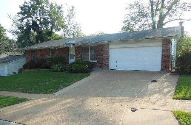 1st image of 1144 Derbyshire Dr