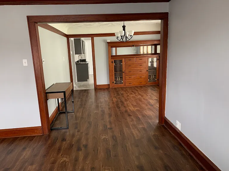 3146 S Clement Ave — Photo 12