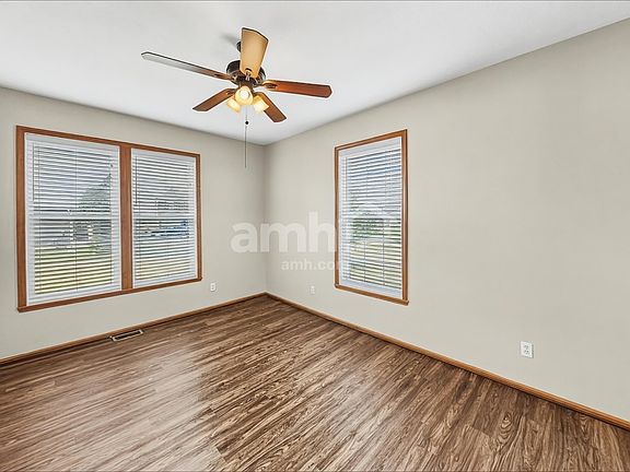 5th image of 6715 Legacy Pointe Ct