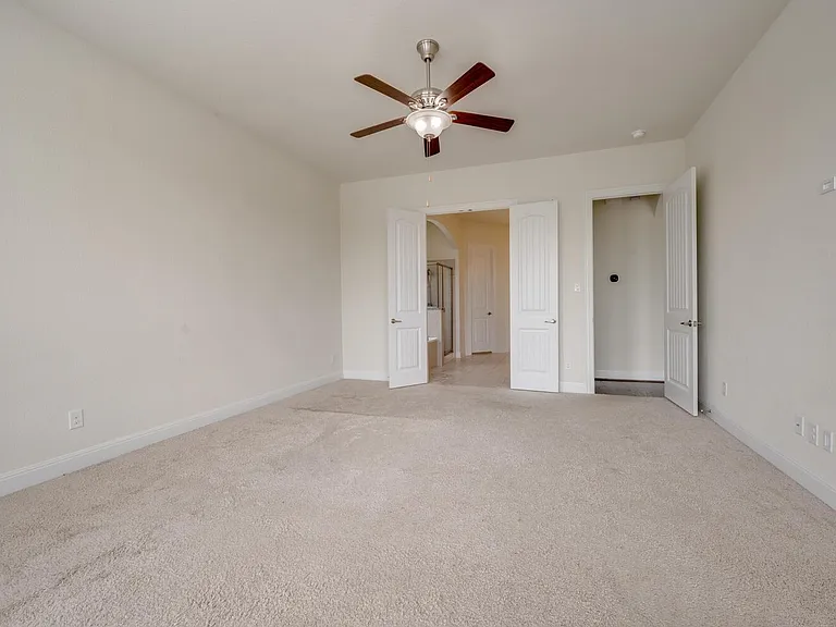 845 Richardson Ln — Photo 20