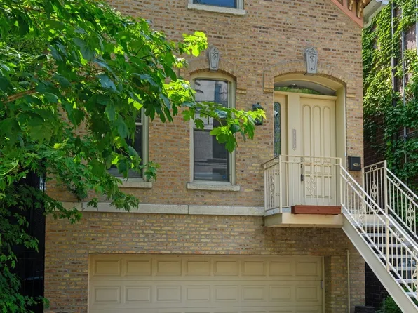 1454 N Wieland St, Chicago, IL 60610