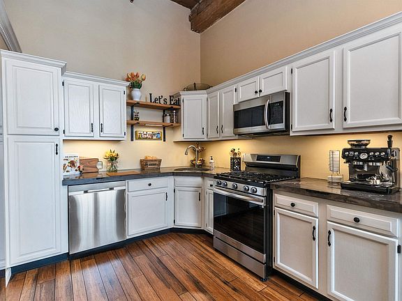 5th image of 470 Silver Street #413