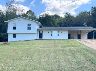 1946 Welcome Valley Rd, Benton, TN 37307