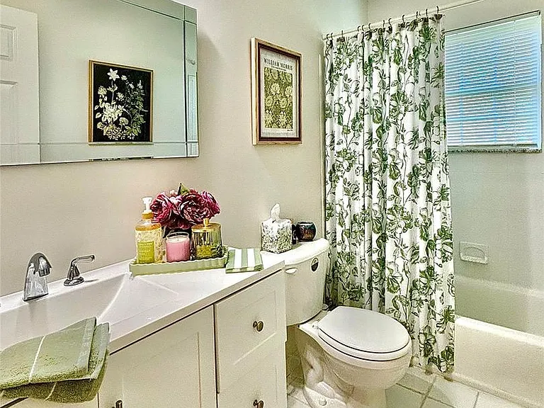 202 Cinnamon Cir — Photo 24