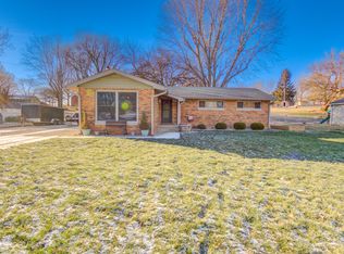 1579 Edgehill Rd, Shelbyville, IN 46176