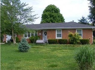 10600 Cricklewood Dr, Newburgh, IN 47630