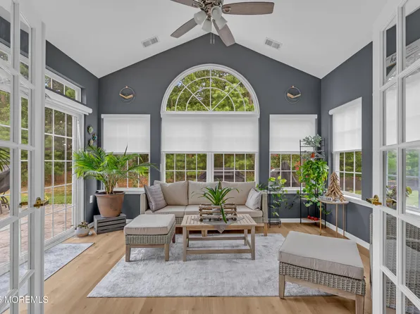 52 Strathmere Street, Waretown, NJ 08758