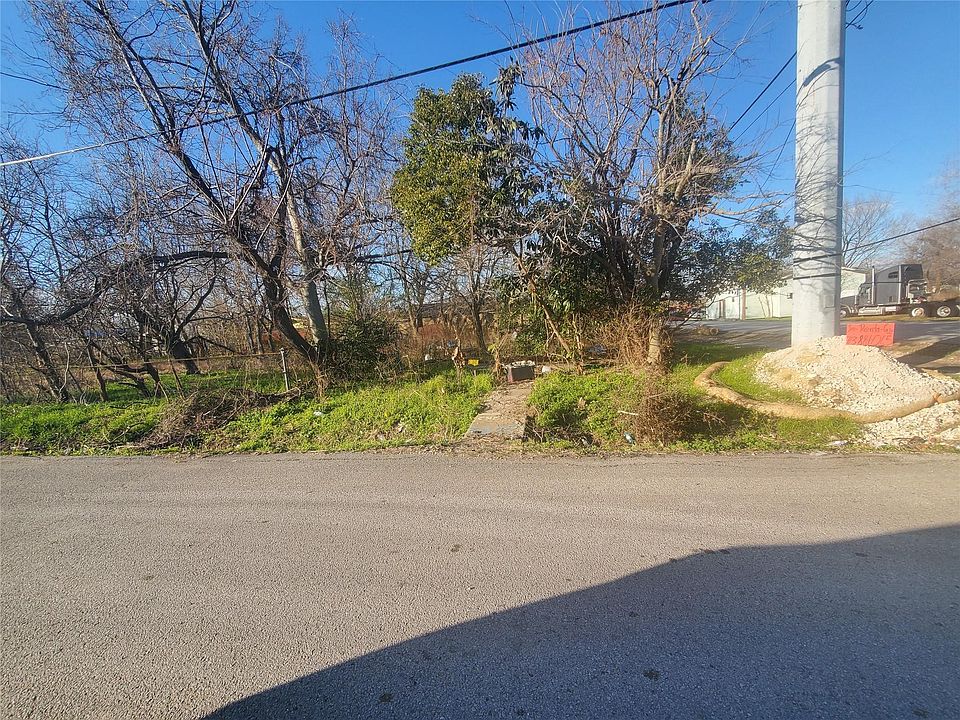 1st image of 339 Pennsylvania St