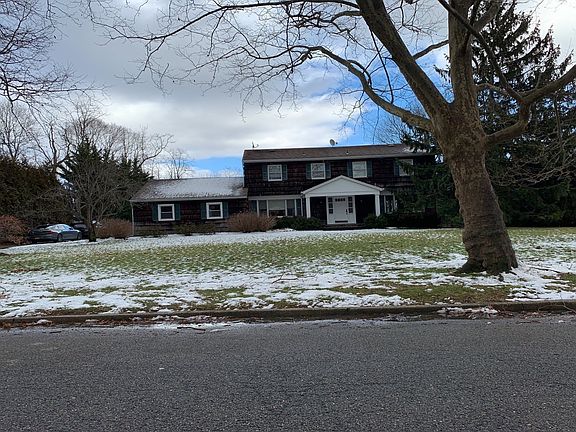 2nd image of 136 Darrow Ln