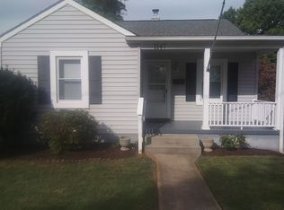 1147 Meriwether St, Charlottesville, VA 22902