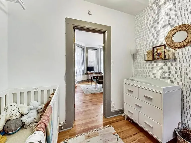 848 N Winchester Ave #1 — Photo 11