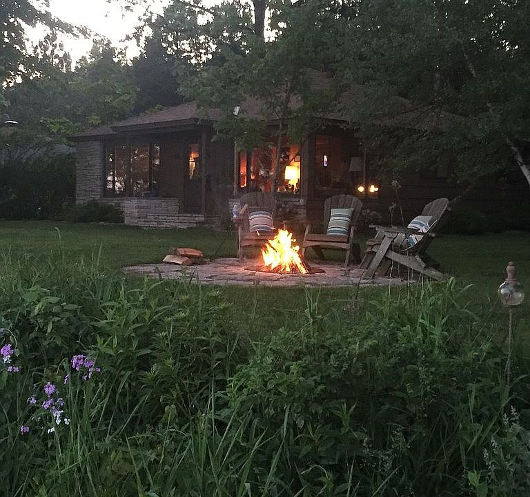 Lake House