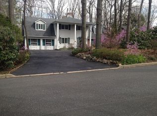 40 Heights Rd, Northport, NY 11768