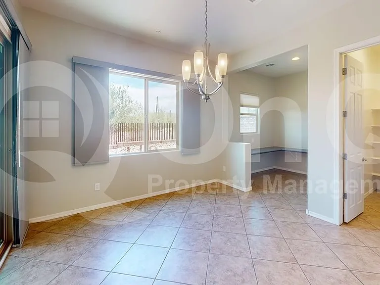 6492 W Whispering Windmill Ln — Photo 7