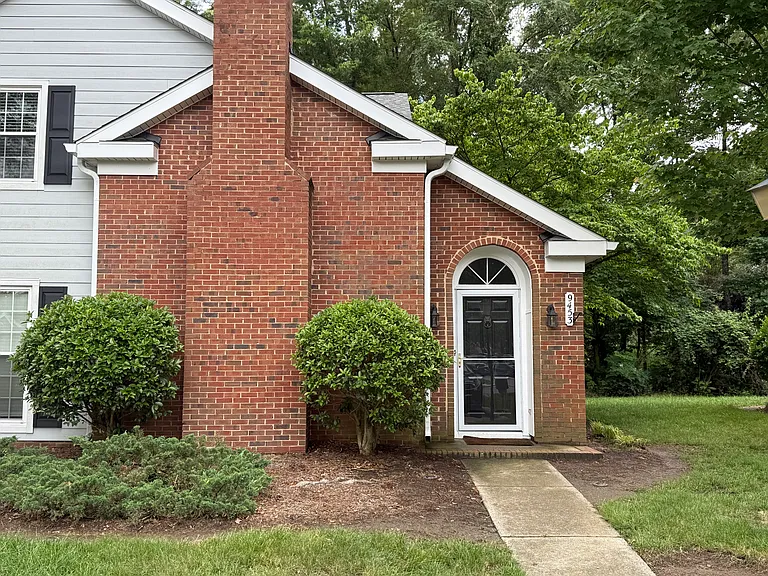 9543 Kings Falls Dr — Photo 1