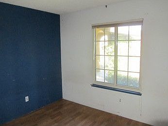 3rd image of 6344 Doncrest Ln