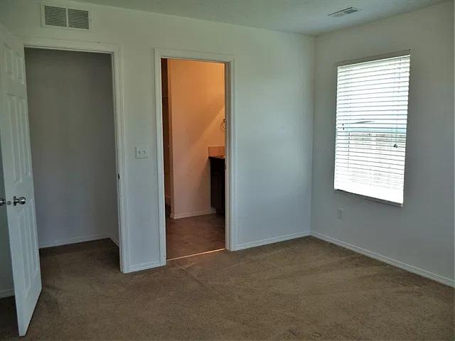 3 bed, 2.0 bath, 1470 sqft, $2,435 — Photo 4