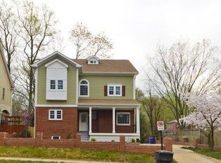 5510 N Carlin Springs Rd, Arlington, VA 22203