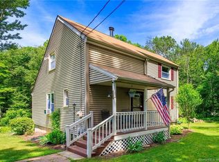 35 Old Sawmill Rd, Woodstock, CT 06281