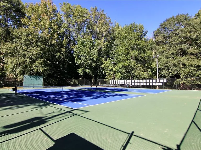 2187 Plantation Ln #B — Photo 23