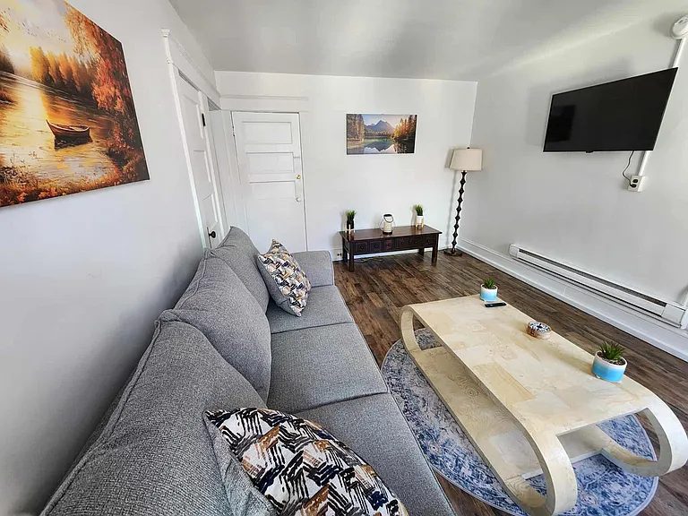 145 Park Ave #4 — Photo 5