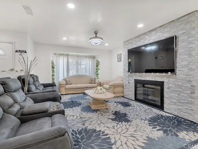 7701 Baird Ave — Photo 27
