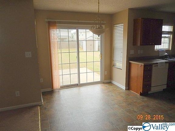 3rd image of 123 Cloverwood Dr SW