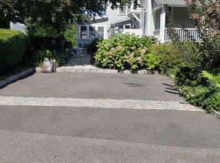 66 Stowe Ave #A, Milford, CT 06460