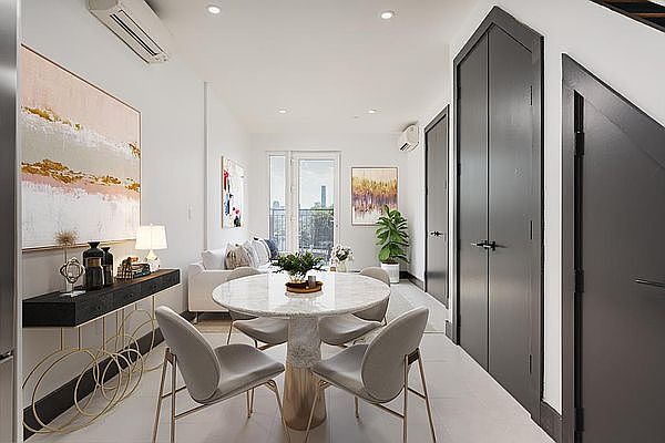 1st image of 163 Tompkins Ave #2L