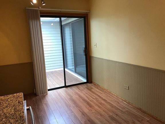 5th image of 1519 Harbour Ct Unit 2A