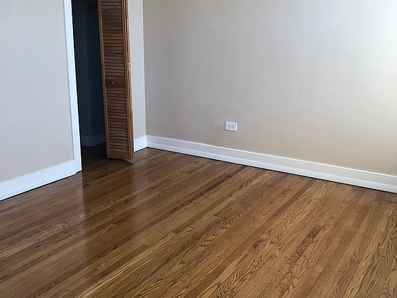 5th image of 2553 W Augusta Blvd APT 3