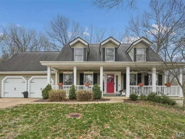 583 McBride Pointe Dr, Ballwin, MO 63011