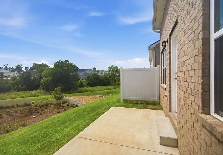 204 Douglas Bend Rd #1806 — Photo 32