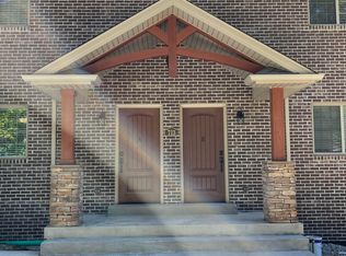 711 W Adkins St, Corbin, KY 40701